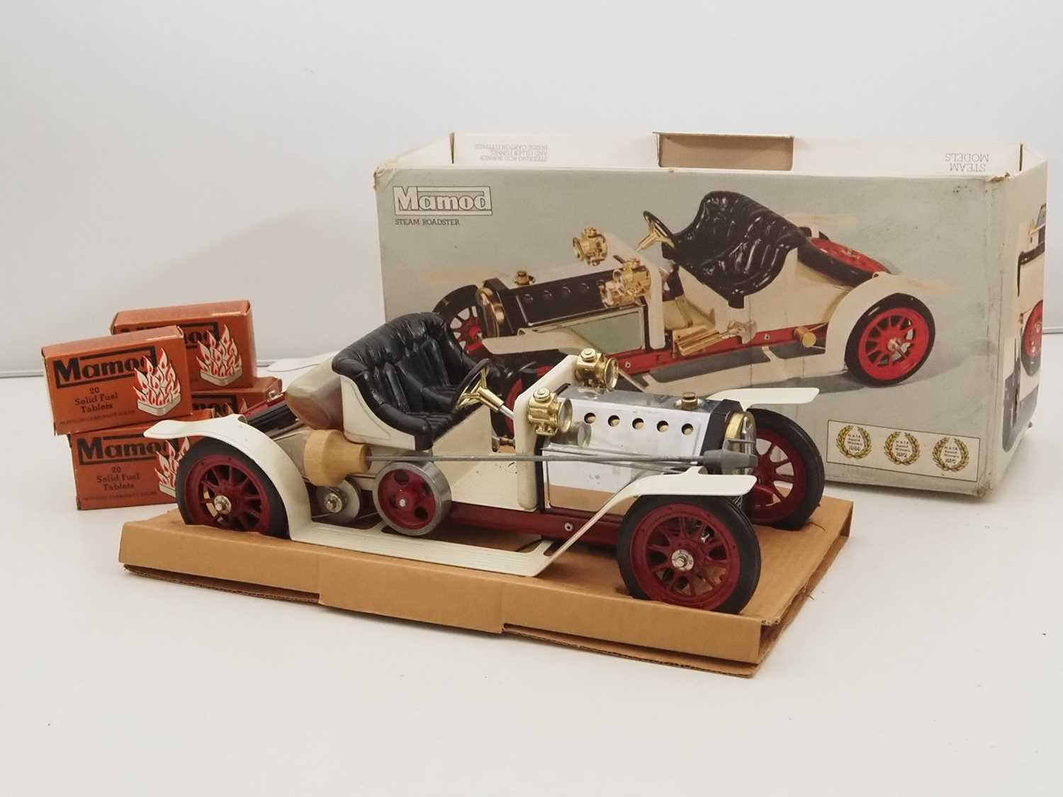 Lot 234 - A MAMOD live steam Roadster car in original...