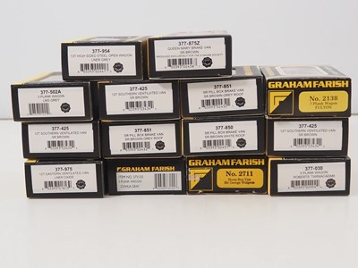 Lot 280 - A group of GRAHAM FARISH N gauge wagons,...