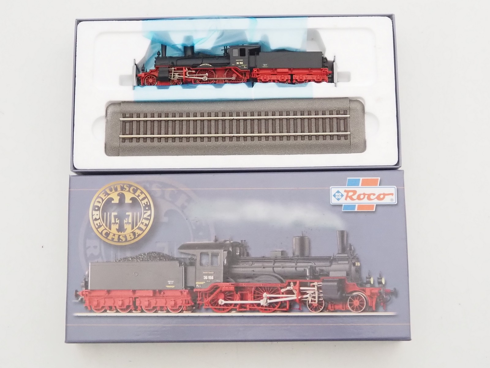 Lot 301 - A ROCO 63300 HO gauge BR36 Class steam