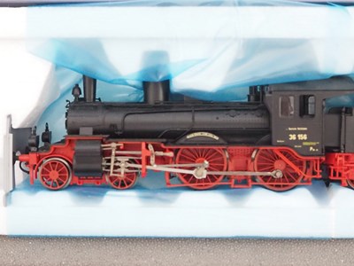 Lot 301 - A ROCO 63300 HO gauge BR36 Class steam...