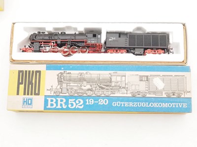 Lot 322 - A group of PIKO HO gauge German Outline...