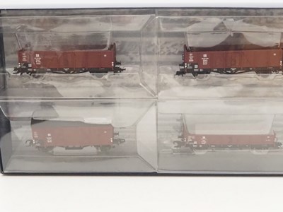 Lot 331 - A ROCO HO gauge 43145 goods train pack...