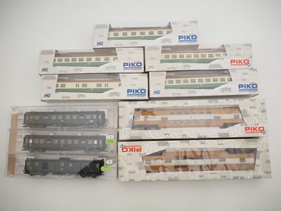 Lot 335 - A group of HO gauge German Outline bogie...