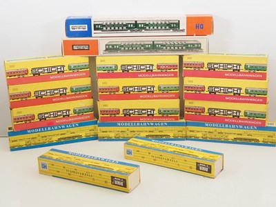 Lot 338 - A group of HO gauge German Outline bogie...