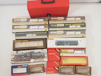 Lot 360 - A group of empty loco and rolling stock boxes...