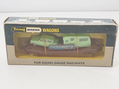 Lot 367 - A WRENN OO gauge W4652P Auto Distributors Low...