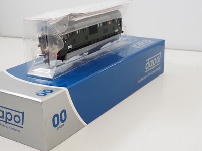 Lot 378 - A DAPOL OO gauge Class 22 diesel locomotive in...