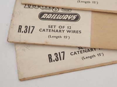 Lot 386 - A large quantity of boxed / packeted TRIANG...
