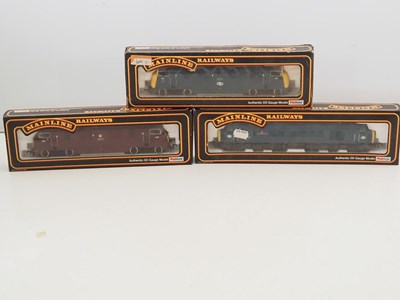 Lot 399 - A pair of MAINLINE OO gauge Warship Class...