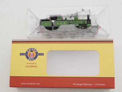 Lot 412 - A pair of OXFORD RAIL OO gauge Adams Radial...