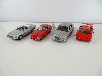 Lot 156 - A group of diecast cars in 1:24 Scale by...