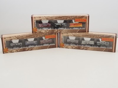 Lot 422 - A group of BACHMANN OO gauge Coal Traders...