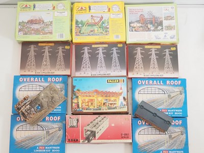 Lot 483 - A quantity of mostly boxed and unbuilt OO...