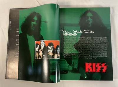 Lot 434 - KISSTORY (1994) A collectable KISS memorabilia...