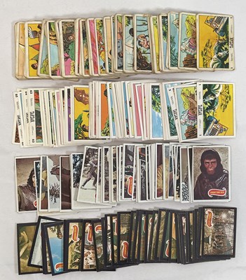 Lot 463 - A collection of 1960s trading cards including...