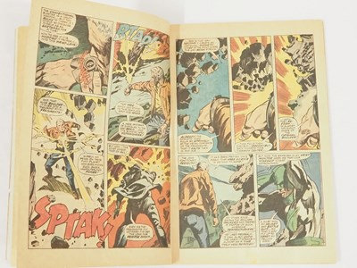 Lot 263 - MARVEL SUPER-HEROES: CAPTAIN MARVEL #13 (1968 -...