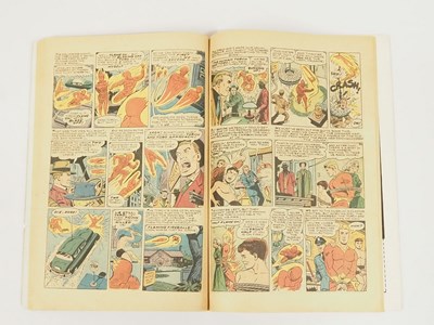 Lot 263 - MARVEL SUPER-HEROES: CAPTAIN MARVEL #13 (1968 -...