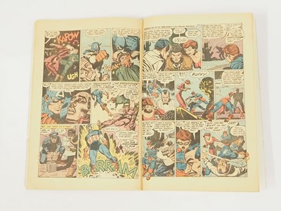 Lot 263 - MARVEL SUPER-HEROES: CAPTAIN MARVEL #13 (1968 -...