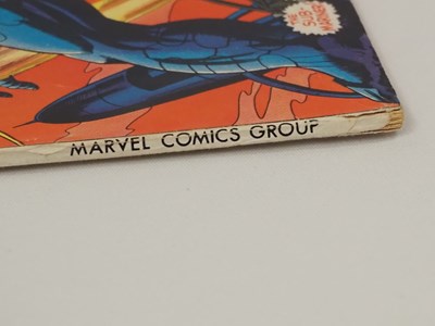 Lot 263 - MARVEL SUPER-HEROES: CAPTAIN MARVEL #13 (1968 -...