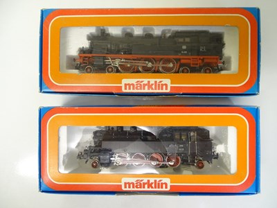 Lot 100 - HO SCALE MODEL RAILWAYS: A pair of MARKLIN...