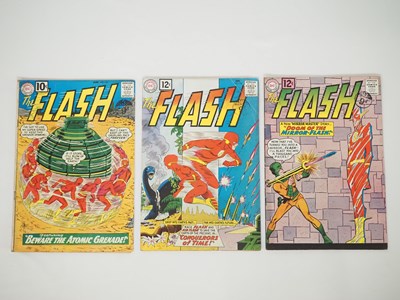 Lot 382 - FLASH #122, 125, 126 (3 in Lot) - (1961/1962 -...