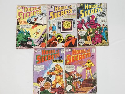 Lot 394 - HOUSE OF SECRETS #34, 50, 51, 52, 55 (5 in...