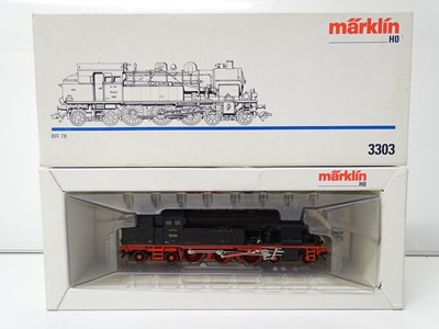 Lot 106 - HO SCALE MODEL RAILWAYS: A MARKLIN 3303 3 rail...