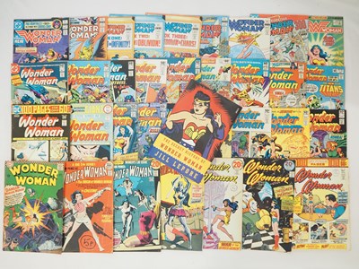 Lot 420 - WONDER WOMAN #163, 196, 203, 204, 206, 208,...