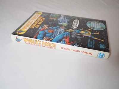 Lot 422 - WORLD'S FINEST COMICS #137, 155, 160, 161, 162,...