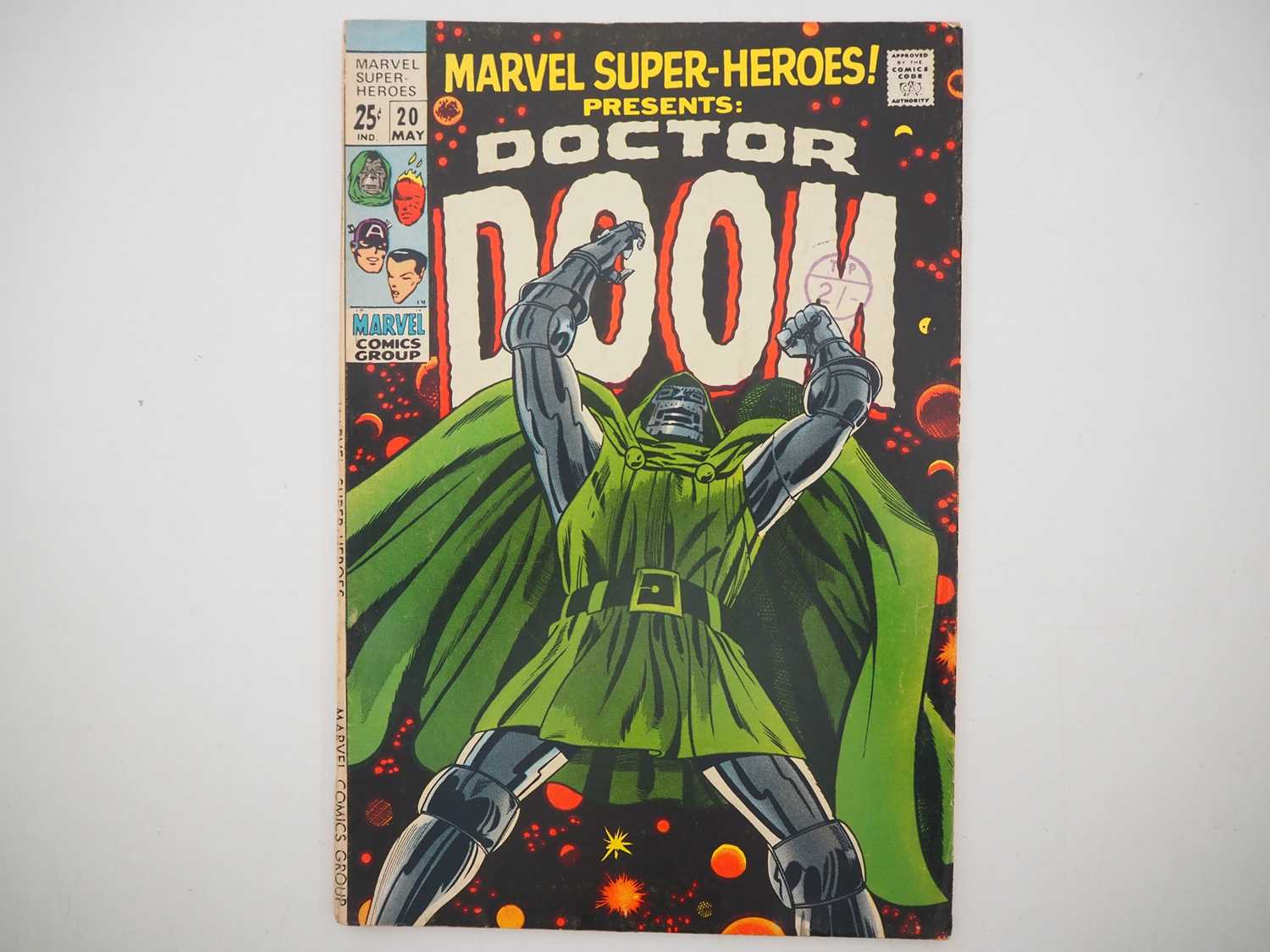 Lot 508 - MARVEL SUPER-HEROES PRESENTS: DOCTOR DOOM #20 -...