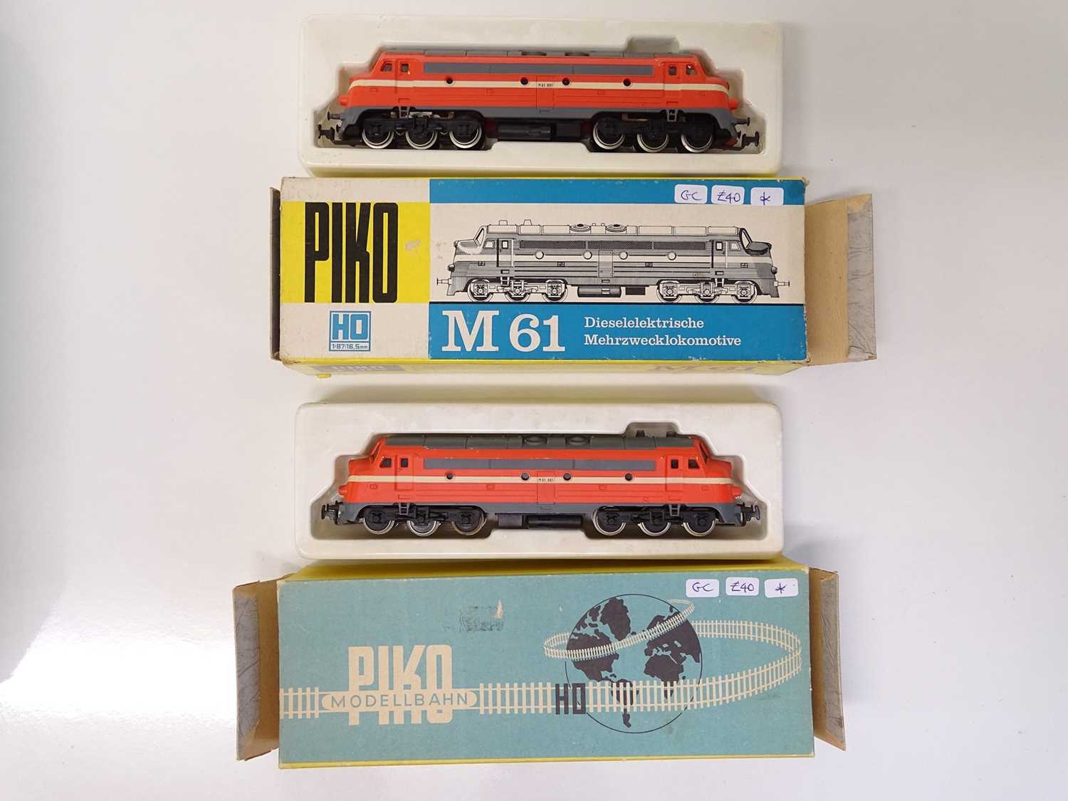 Lot 119 - HO SCALE MODEL RAILWAYS: A pair of M61 Class...