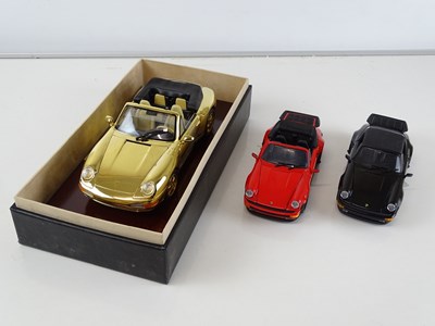 Lot 164 - A pair of FRANKLIN MINT diecast 1:24 scale...