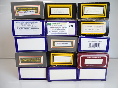 Lot 138 - OO SCALE MODEL RAILWAYS: A group of boxed...