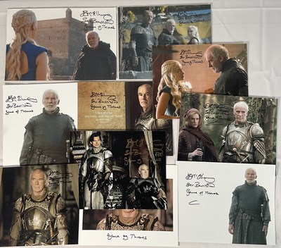 Lot 391 - A group of ten GAME OF THRONES promotional...