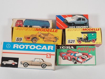Lot 84 - A large quantity of plastic and diecast model...
