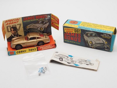 Lot 105 - A CORGI 261 diecast James Bond's Aston Martin...