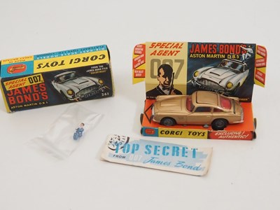 Lot 120 - A CORGI 261 diecast James Bond's Aston Martin...