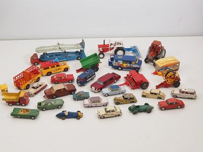 Lot 130 - A mixed group of diecast vehicles including...