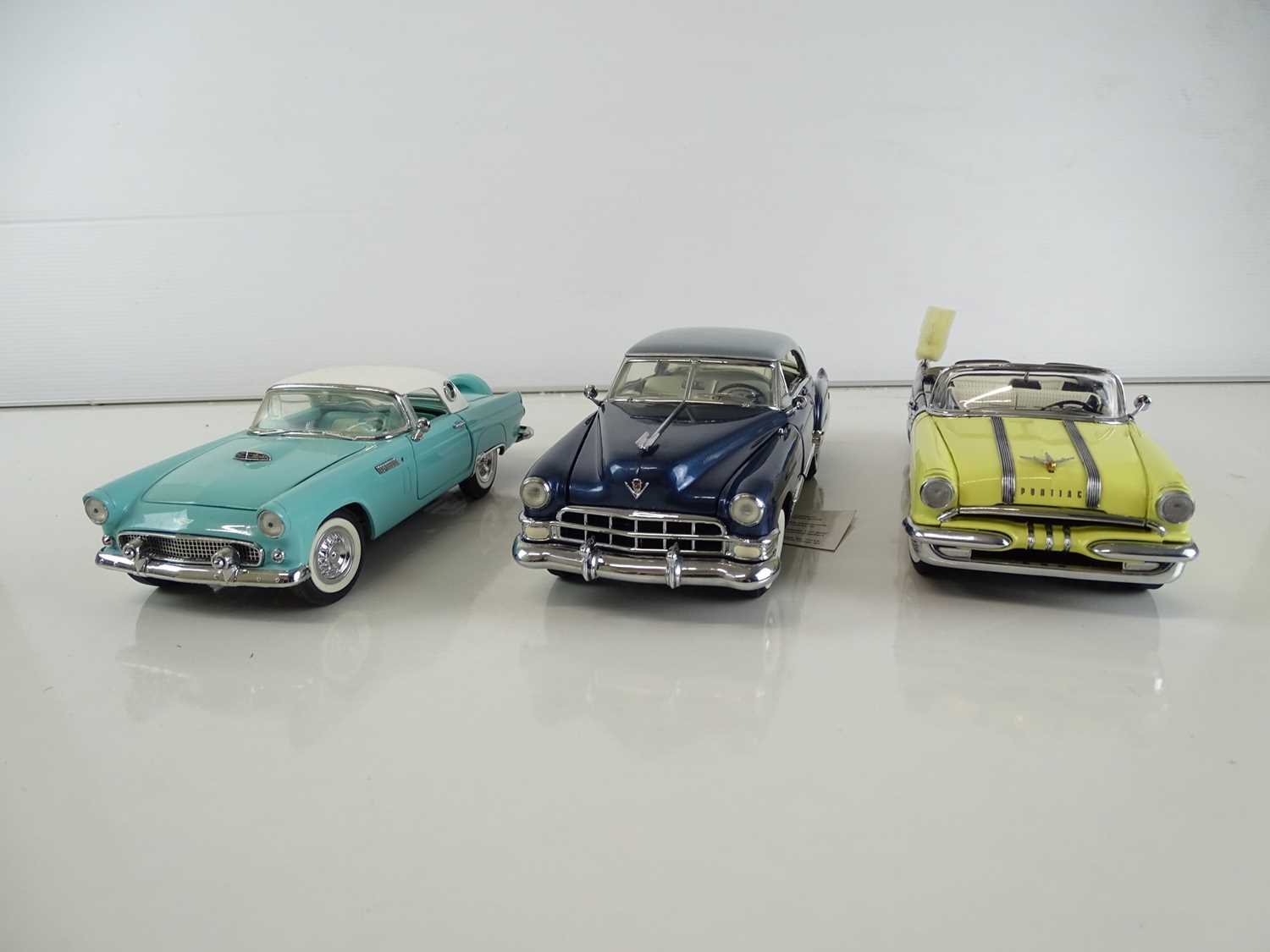 Lot 167 - A group of diecast cars in 1:24 Scale by