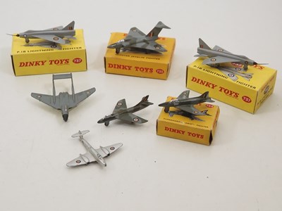 Lot 161 - A group of boxed and unboxed DINKY military...