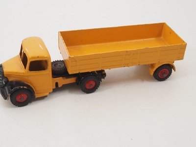 Lot 162 - A group of DINKY trucks and articulated...