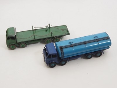 Lot 164 - A group of DINKY Foden trucks to include 3 x...