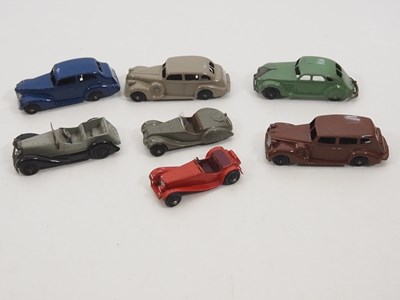 Lot 171 - A group of unboxed DINKY diecast cars to...