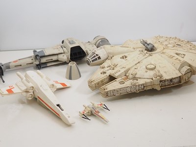 Lot 196 - A fleet of unboxed vintage Star Wars vehicles...