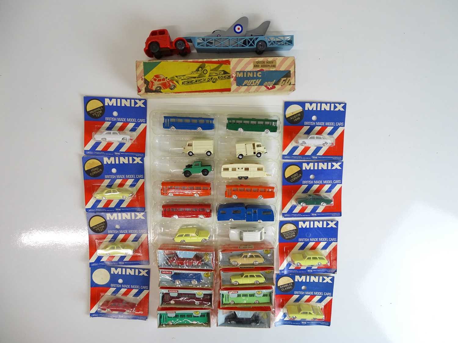 Lot 16 - VINTAGE TOYS: A selection of TRI-ANG MINIX...