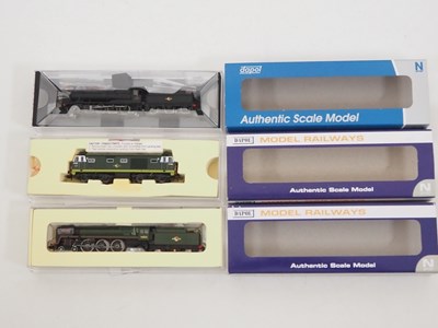 Lot 286 - A group of DAPOL N gauge steam and diesel...