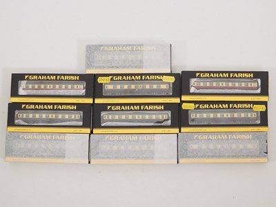 Lot 313 - A group of GRAHAM FARISH by BACHMANN N gauge...