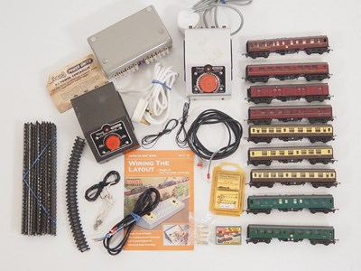 Lot 324 - A quantity of TRIANG TT gauge rolling stock...