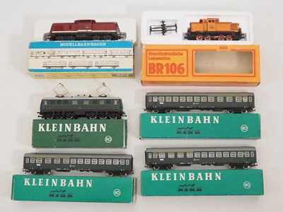 Lot 364 - A group of HO gauge German and Austrian...