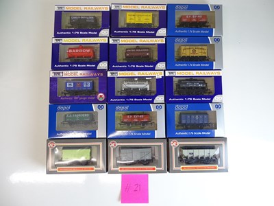 Lot 177 - OO SCALE MODEL RAILWAYS: A group of boxed...